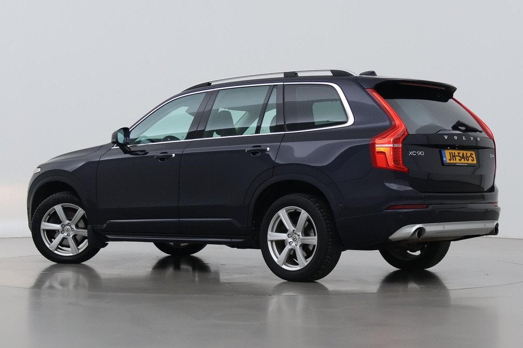 Volvo XC90 D4 Momentum | 7P | Leder | Stoelverwarming | PDC, Euro 6, 1969 cc, Blauw, 7 stoelen
