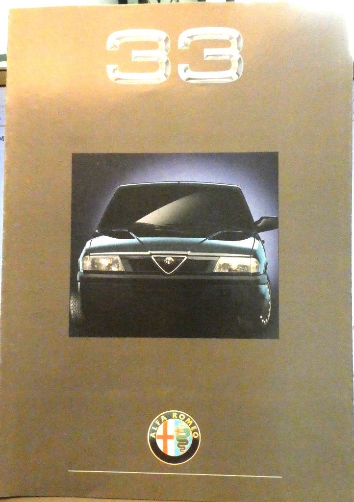 Alfa Romeo / Alfa 33 folder, Verzenden, Zo goed als nieuw, Alfa Romeo