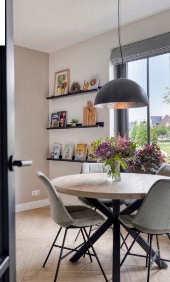 Moderne koepel hanglamp - Zwart met zilveren binnenkant, Huis en Inrichting, Lampen | Hanglampen, Ophalen, Zo goed als nieuw, Metaal