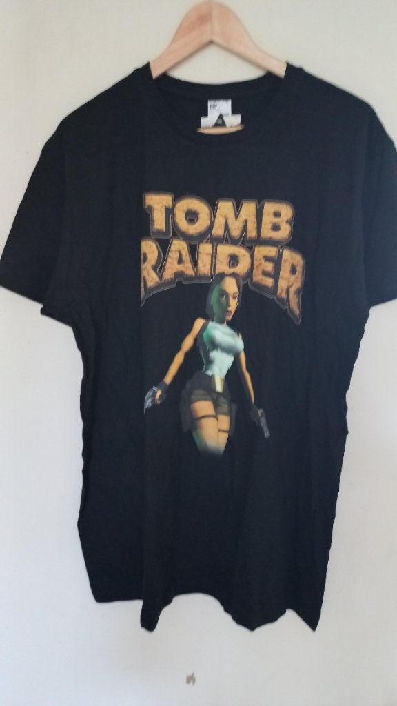 Tomb Raider T-shirt - Zwart met Lara Croft print maat XL, Zwart, B&C Collection, Ophalen of Verzenden, Maat 56/58 (XL)