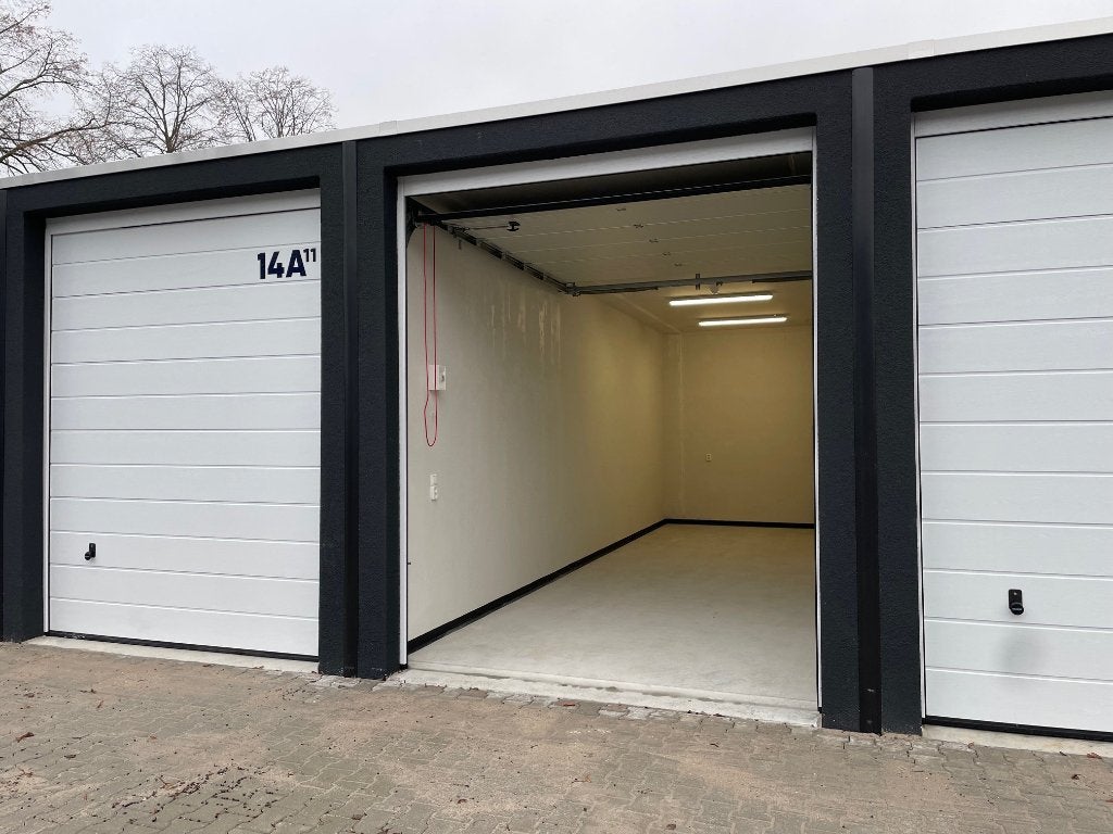 Te huur in Doetinchem, opslagruimte per 1 oktober., Huizen en Kamers, Garages en Parkeerplaatsen