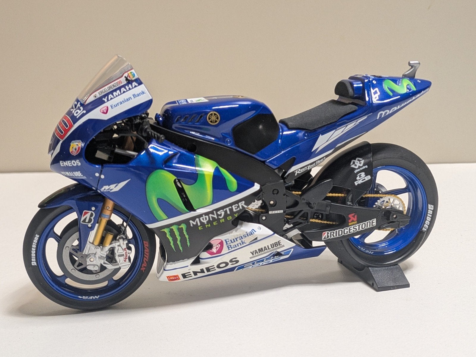 Minichamps: Yamaha YZR-M1 - Jorge Lorenzo - MotoGP 2015, Ophalen of Verzenden, Nieuw, 1:9 t/m 1:12, Motor