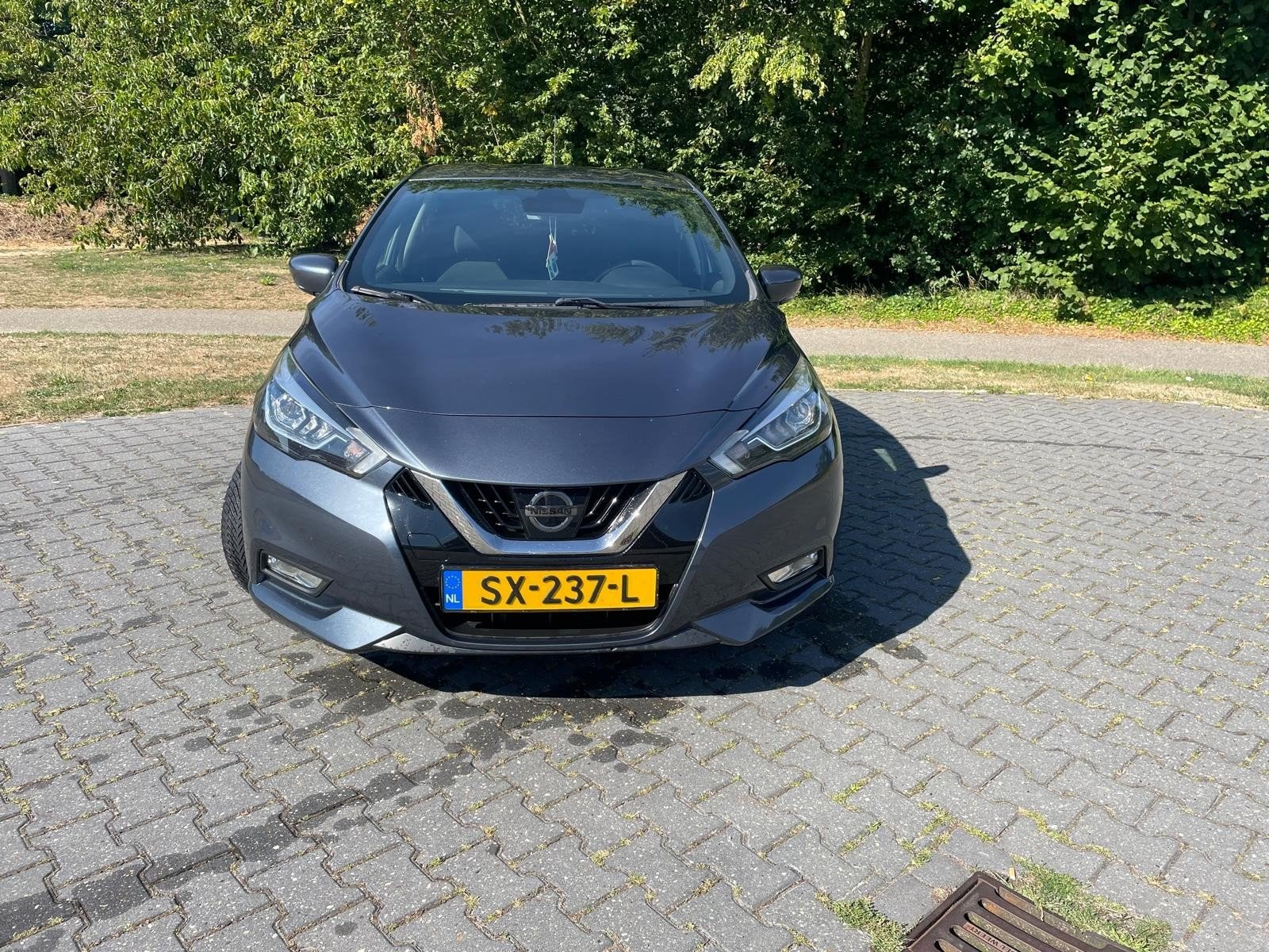 Nissan Micra 0.9 Ig-t 90pk 2018 Grijs, Voorwielaandrijving, 898 cc, Stof, 40 €/maand