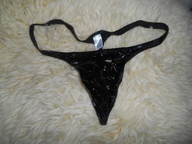 Zwarte pu leer lak string In de maten : Large, Verzenden, Zwart, CM, Slip