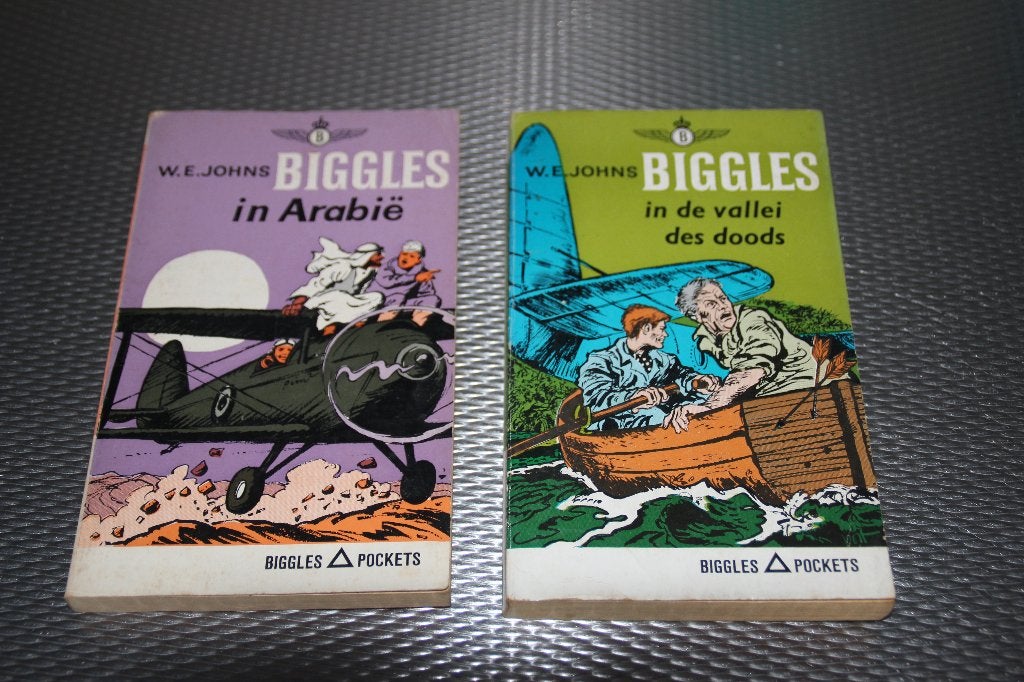 biggles pockets nr 30 en 33, Boeken, Ophalen of Verzenden, Gelezen