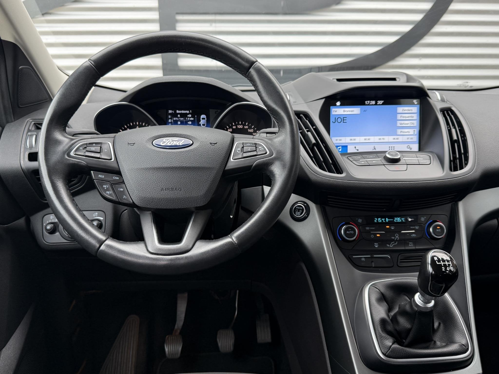 Foto 2 van Ford Kuga 1.5 EcoBoost Trend Ultimate 2e Eigenaar|Clima|Crui