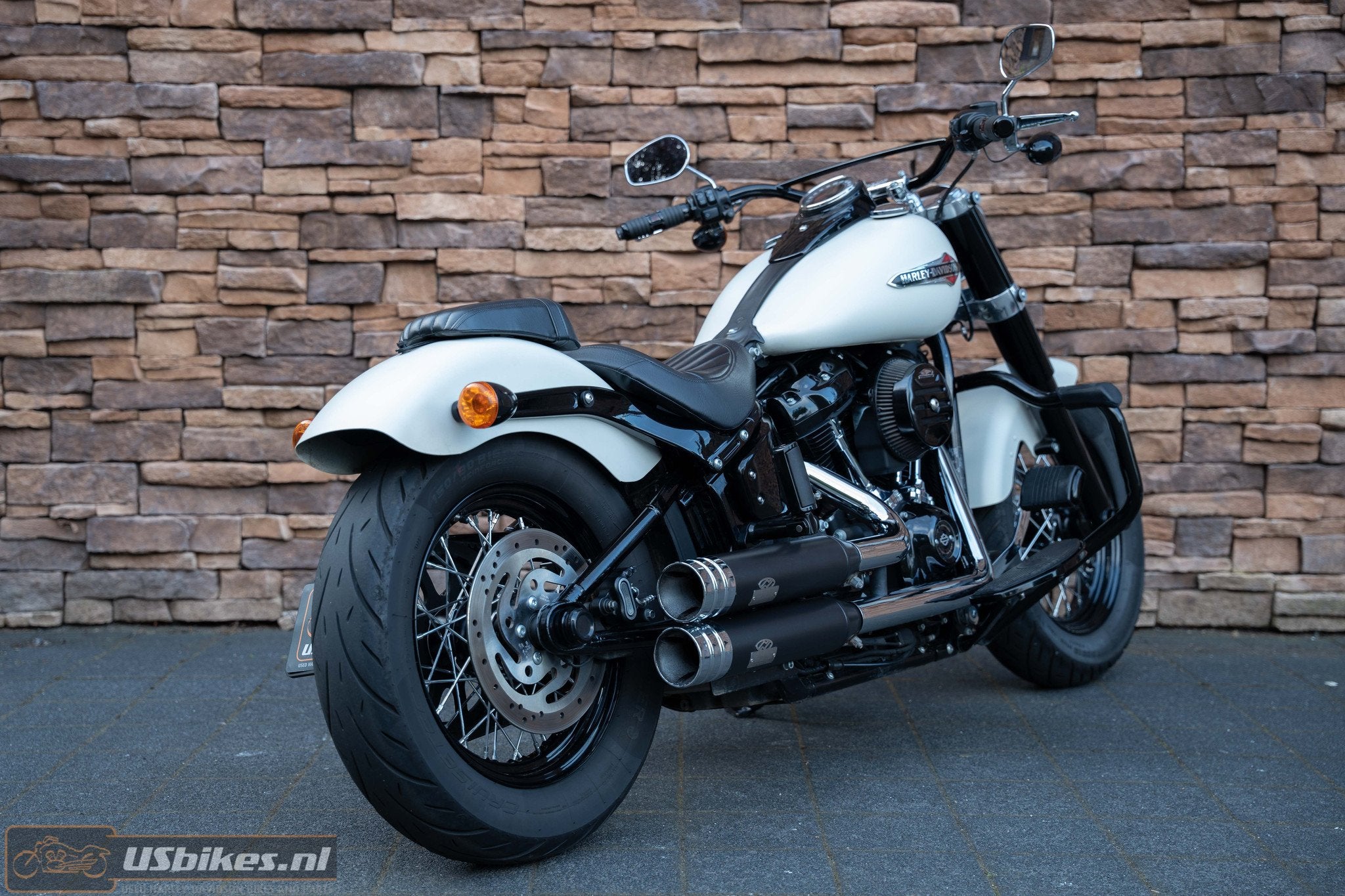 Harley-Davidson FLSL Softail Slim 107 M8 5HD (bj 2019), 1745 cc, Info@harley-davidson.com, Bedrijf, Harley--Davidson