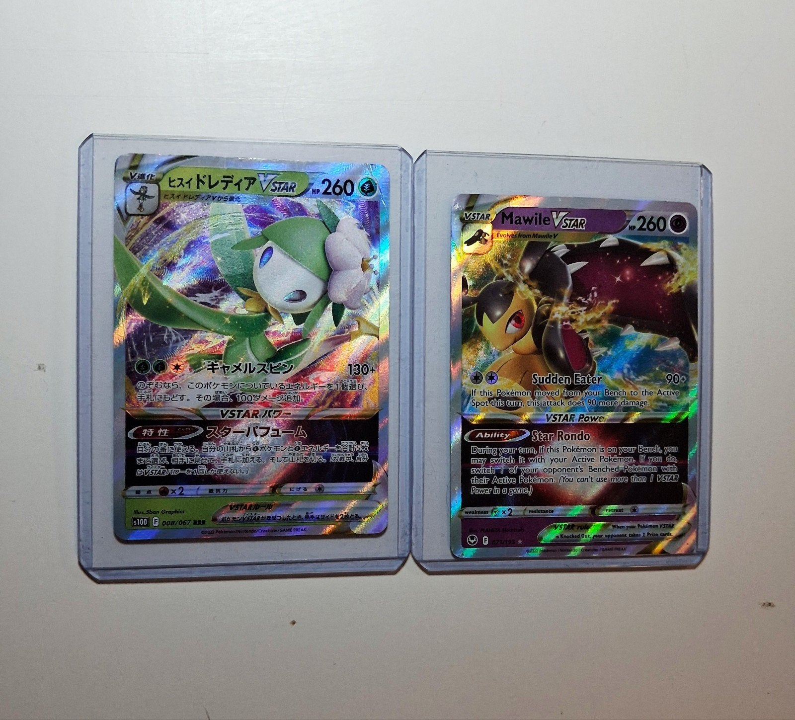 2 V star kaatren pokemon, Ophalen of Verzenden, Zo goed als nieuw