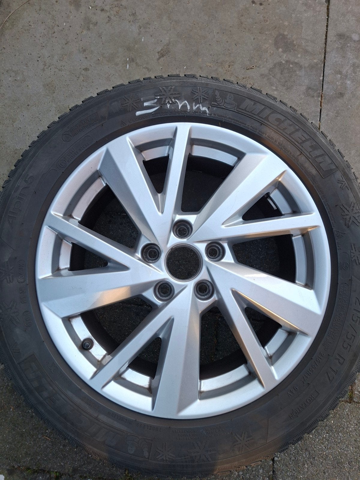 Velgen Audi Q2, Ophalen, 215 mm, Velg(en), 17 inch