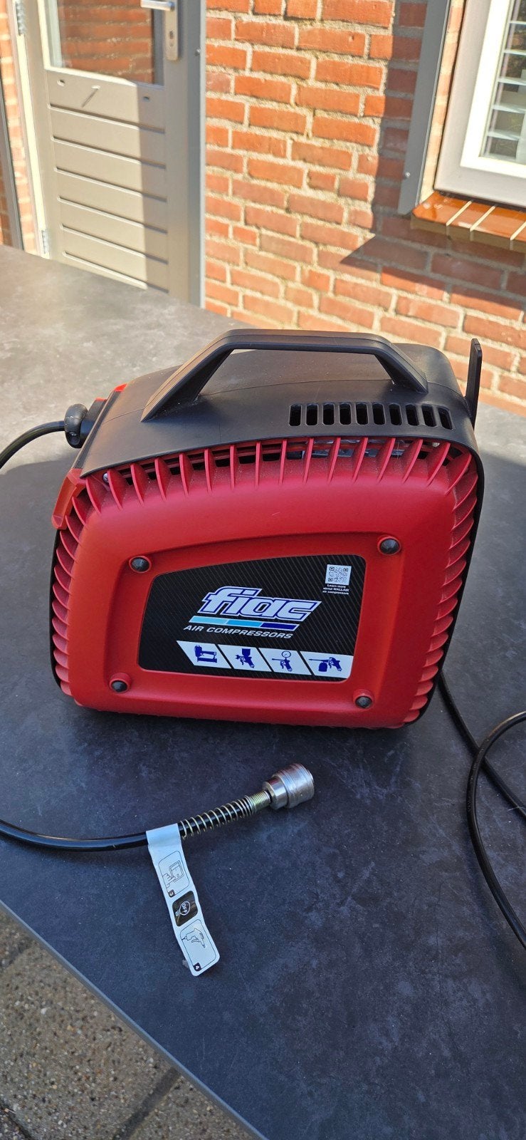 Compacte compressor zonder pistool, Doe-het-zelf en Verbouw, Minder dan 25 liter, Ophalen of Verzenden, Minder dan 200 liter/min