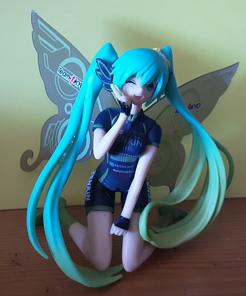 Racing Miku 2017 team UKYO cheering version pop, Verzamelen, Ophalen