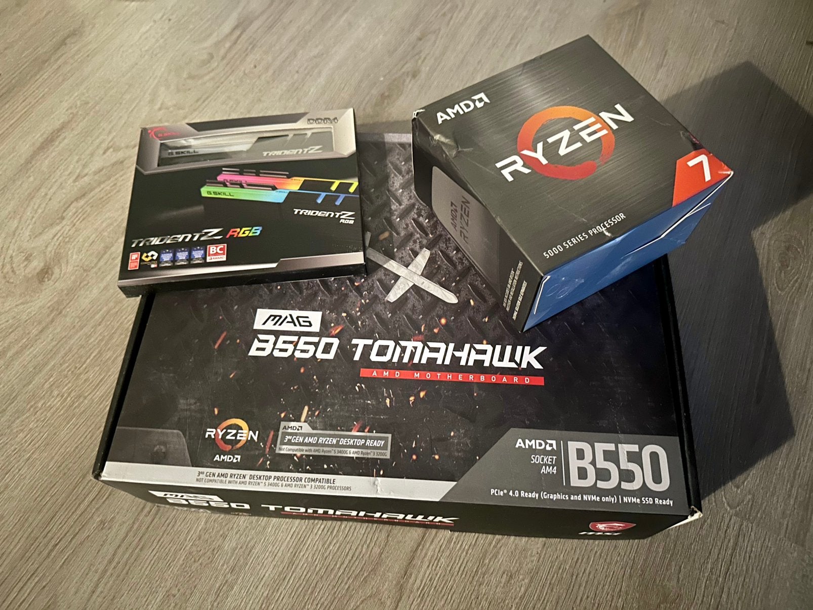 Ryzen 7 5800X upgrade set, Computers en Software, Ophalen of Verzenden, Zo goed als nieuw, 4 Ghz of meer