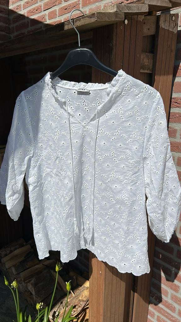 Tuniek roomwit merk Kyra mt 40, Ophalen of Verzenden, Zo goed als nieuw, Maat 38/40 (M), Beige