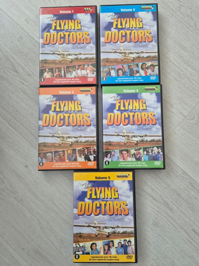 The Flying Doctors DVD Boxset - Complete Collectie, Boxset, Drama, Ophalen of Verzenden, Zo goed als nieuw