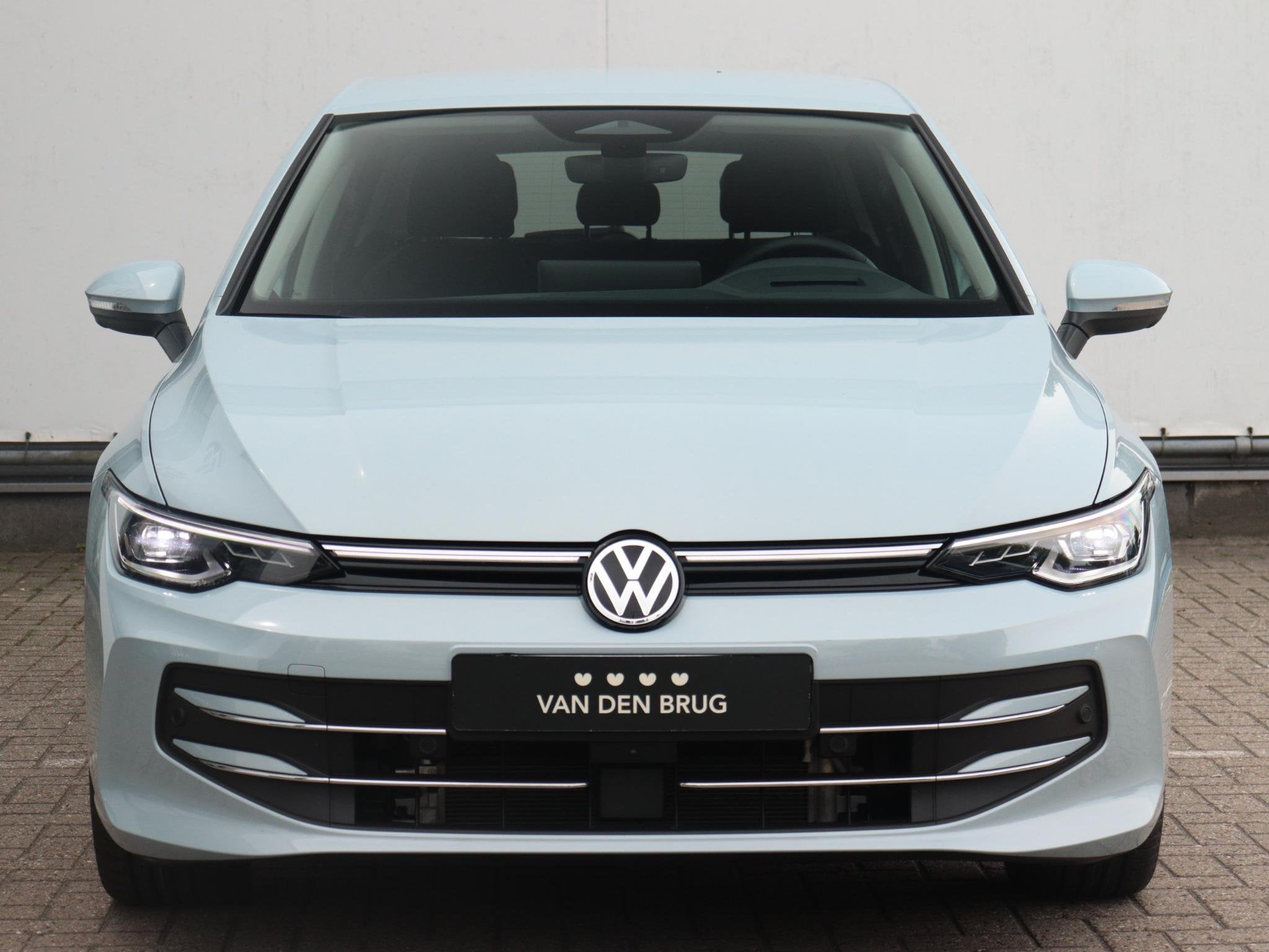 Volkswagen Golf 1.5 eHybrid Style Edition | SOH 100% | HUD |, Euro 6, 4 cilinders, 26 kWh, Plug-in hybride