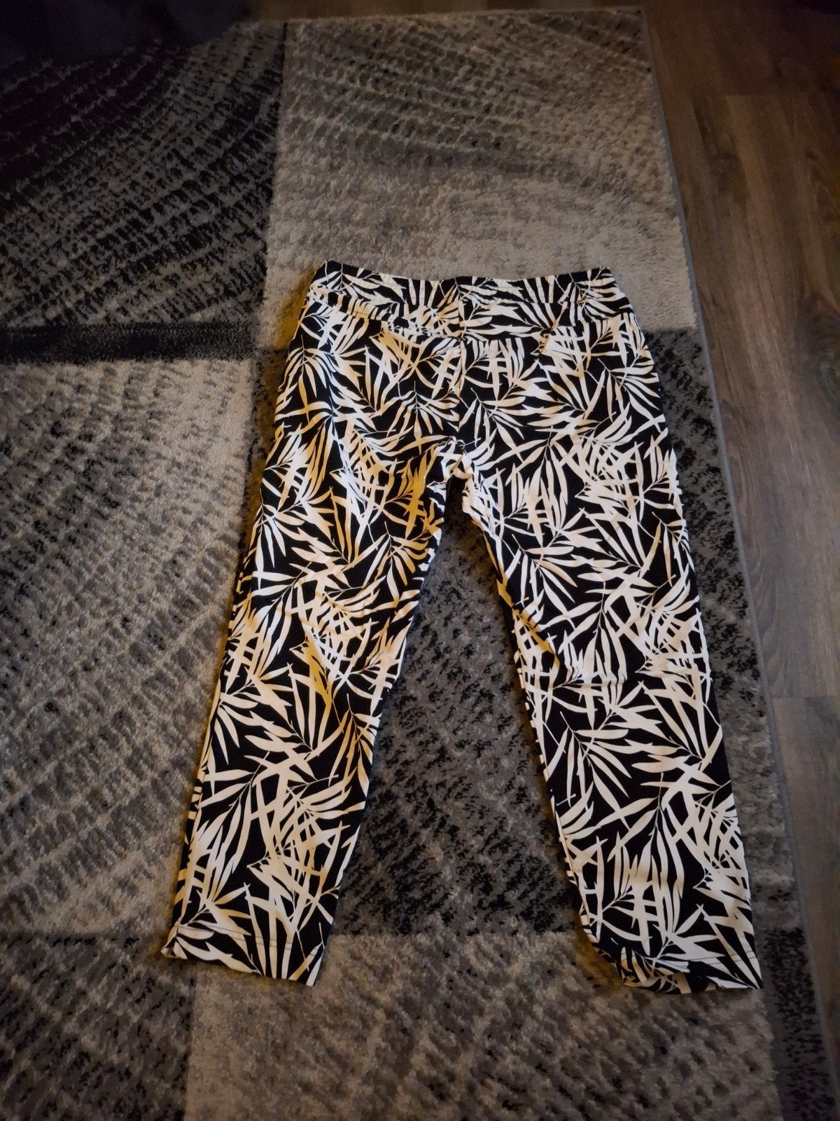 Dames broek maat 42 met bladprint, Meerkleurig, Maat 42/44 (L), Ophalen of Verzenden, Lang