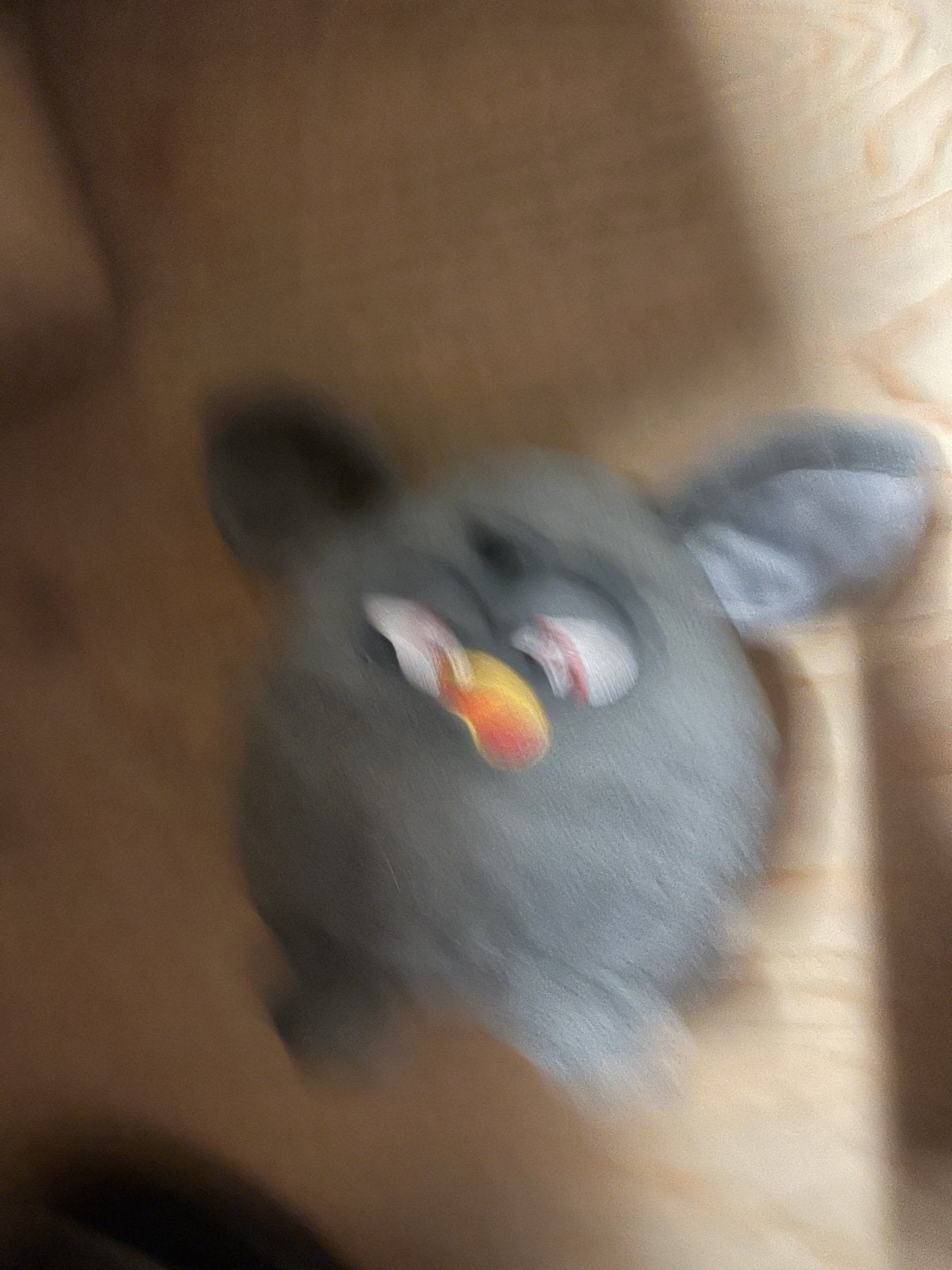 Grijze Furby knuffel - Vintage speelgoed, Kinderen en Baby's, Speelgoed | Knuffels en Pluche, Ophalen, Gebruikt, Overige merken