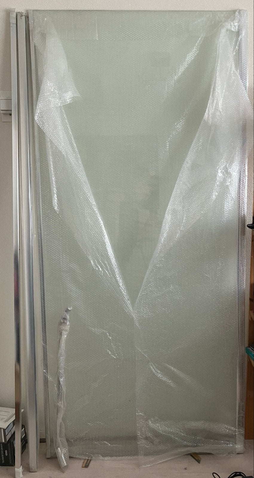 Douchewand met profielen en montage beugel, Ophalen, Nieuw, Chroom, Douche