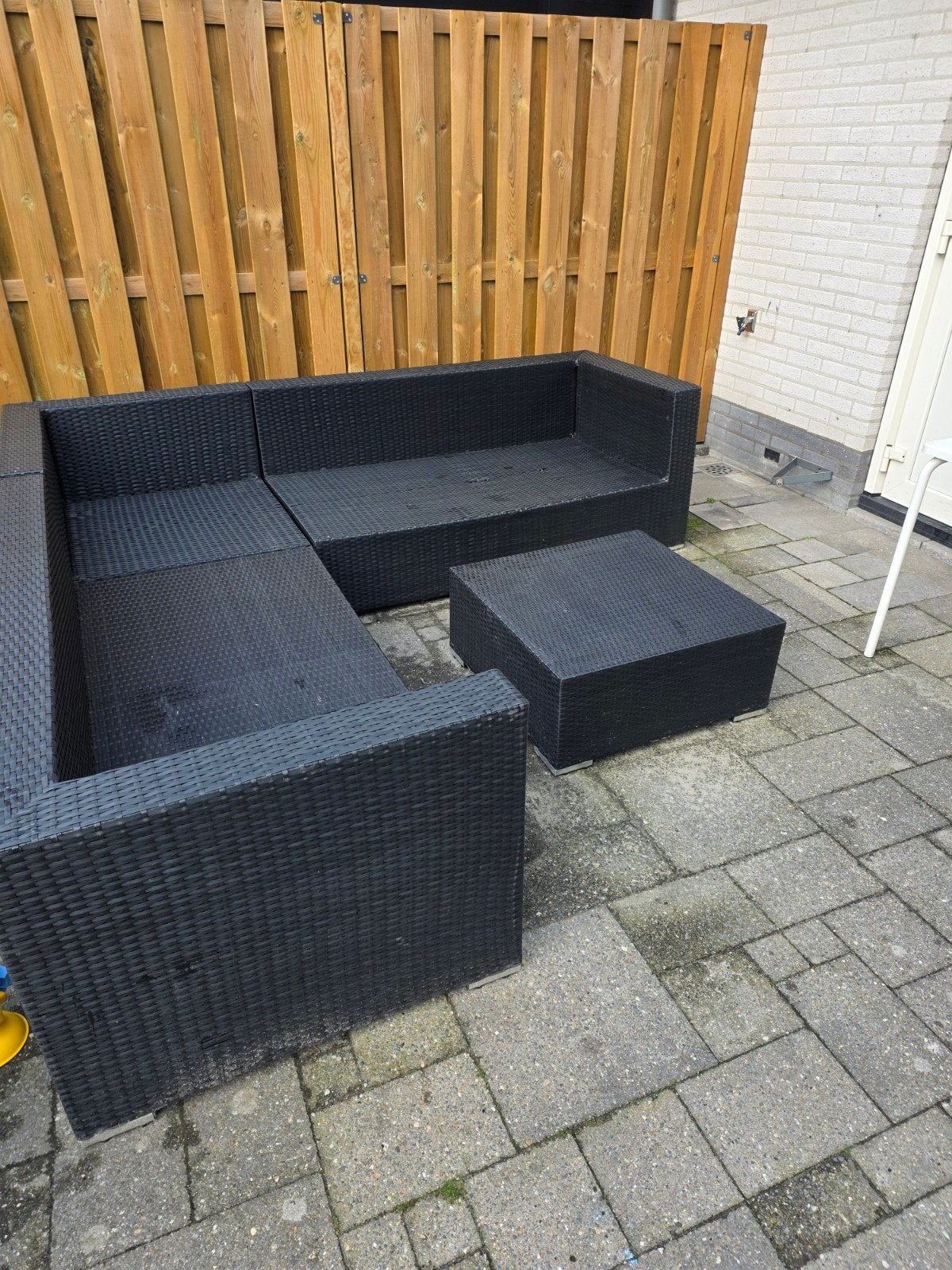 T.E.A.B. Wicker Loungeset met Kussens en Salontafel, Ophalen, 5 zitplaatsen, Gebruikt, Bank