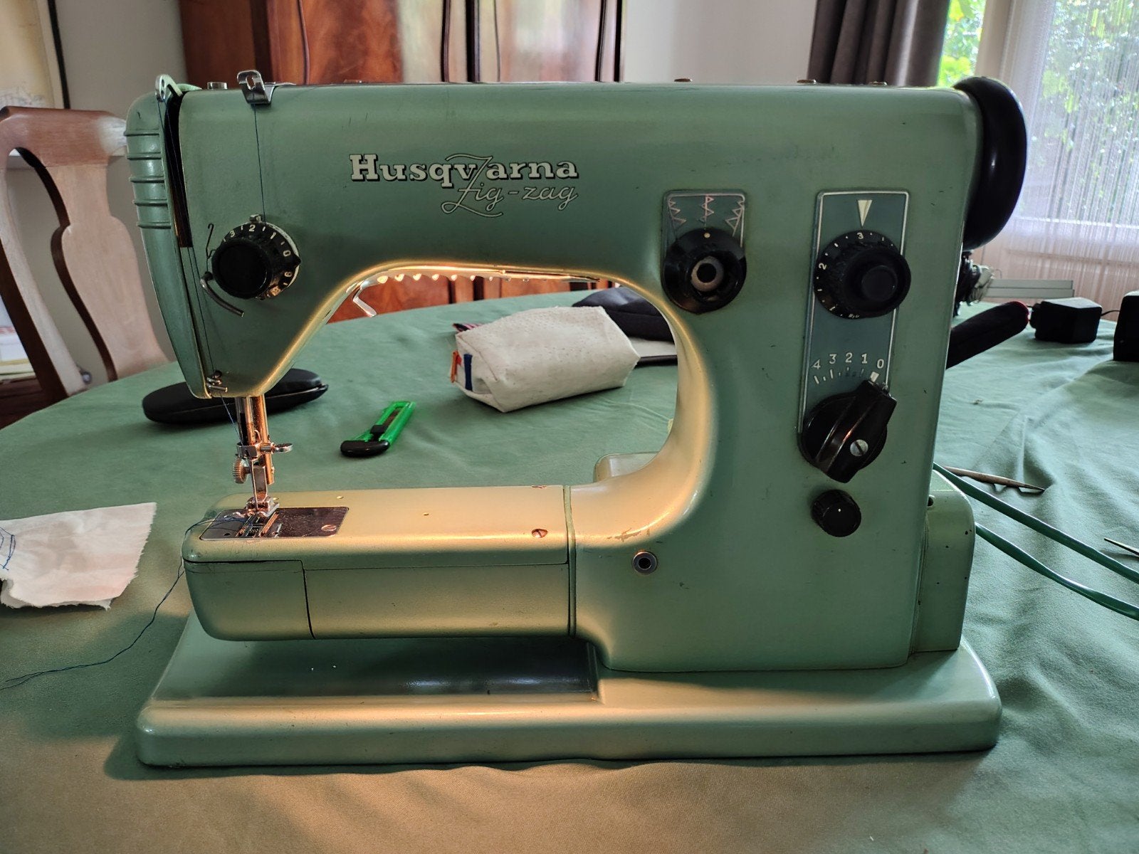 Husqvarna Zig-Zag CL 19 Naaimachine - Vintage Groen, Ophalen