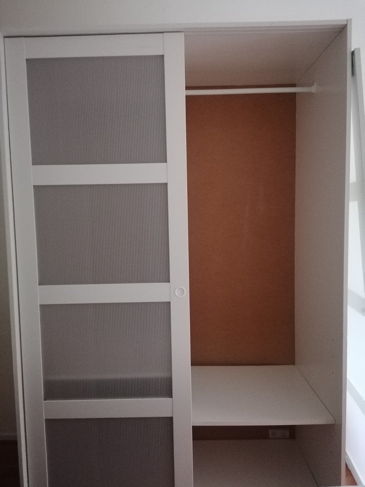 KEA Kvikne kast – gratis af te halen, Ophalen, Gebruikt, 100 tot 150 cm, 150 tot 200 cm