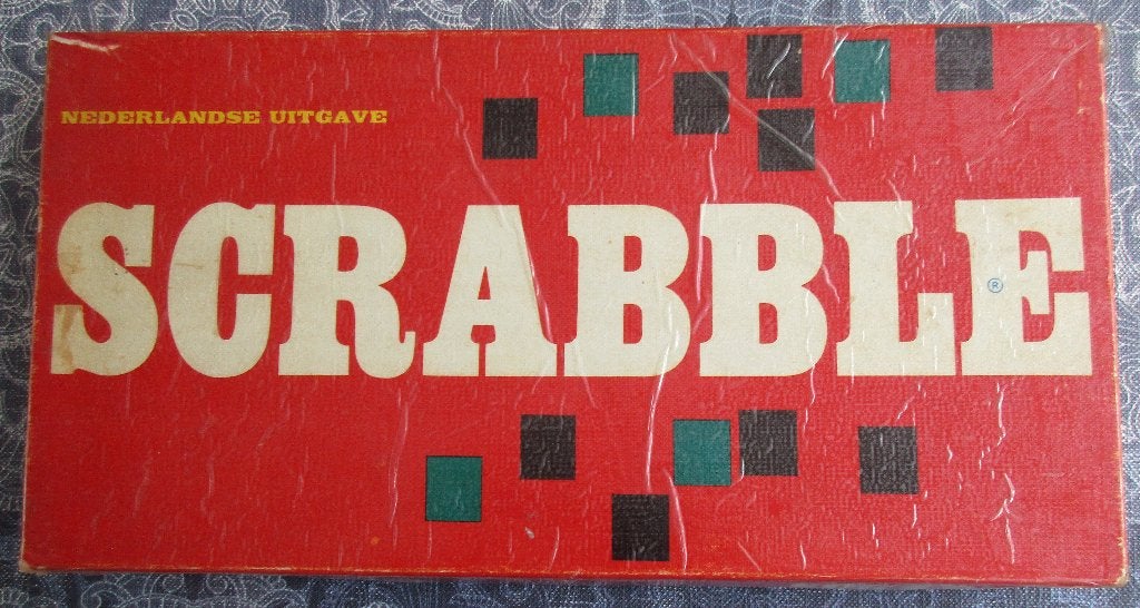 Scrabble spel  ( mist een G en een T ) wel speelbaar, Ophalen of Verzenden, Gebruikt