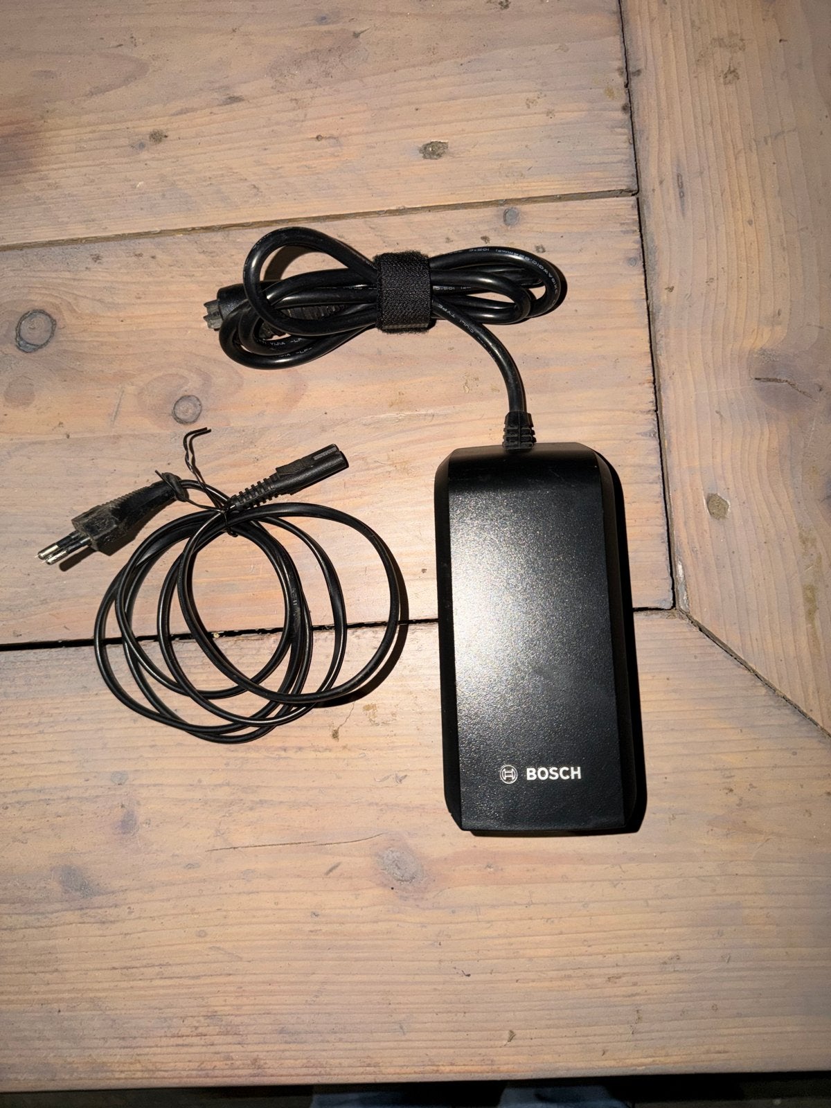 Bosch E-bike oplader, Fietsen en Brommers, Gebruikt