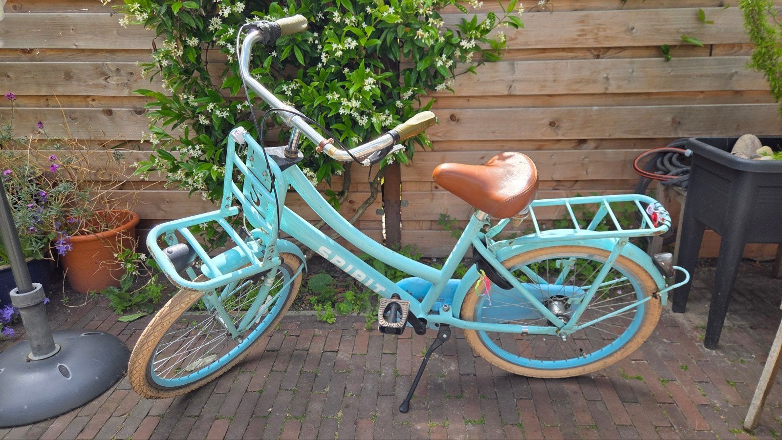 Spirit Meisjesfiets 22 inch - Lichtblauw, Overige merken, Terugtraprem, Gebruikt, Ophalen of Verzenden