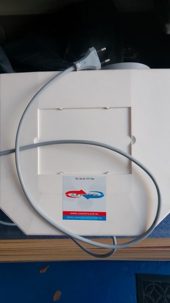 Itho Daalderop ventilatiebox CVE-S PAK met Europese stekker, Doe-het-zelf en Verbouw, Ventilatie en Afzuiging, Ophalen, Gebruikt