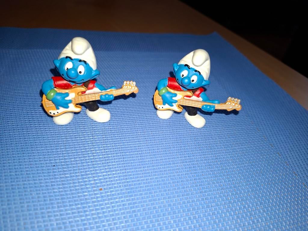 smurfen met gitaar, Verzamelen, Smurfen, Ophalen of Verzenden, Zo goed als nieuw, Verschillende Smurfen