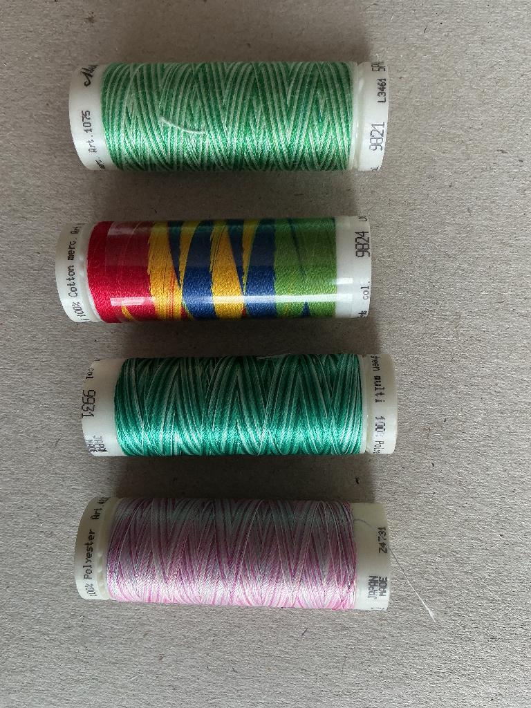 Setje 4 klosjes mettler borduurgaren (2), Ophalen of Verzenden, Nieuw, Overige thema's, Overige typen