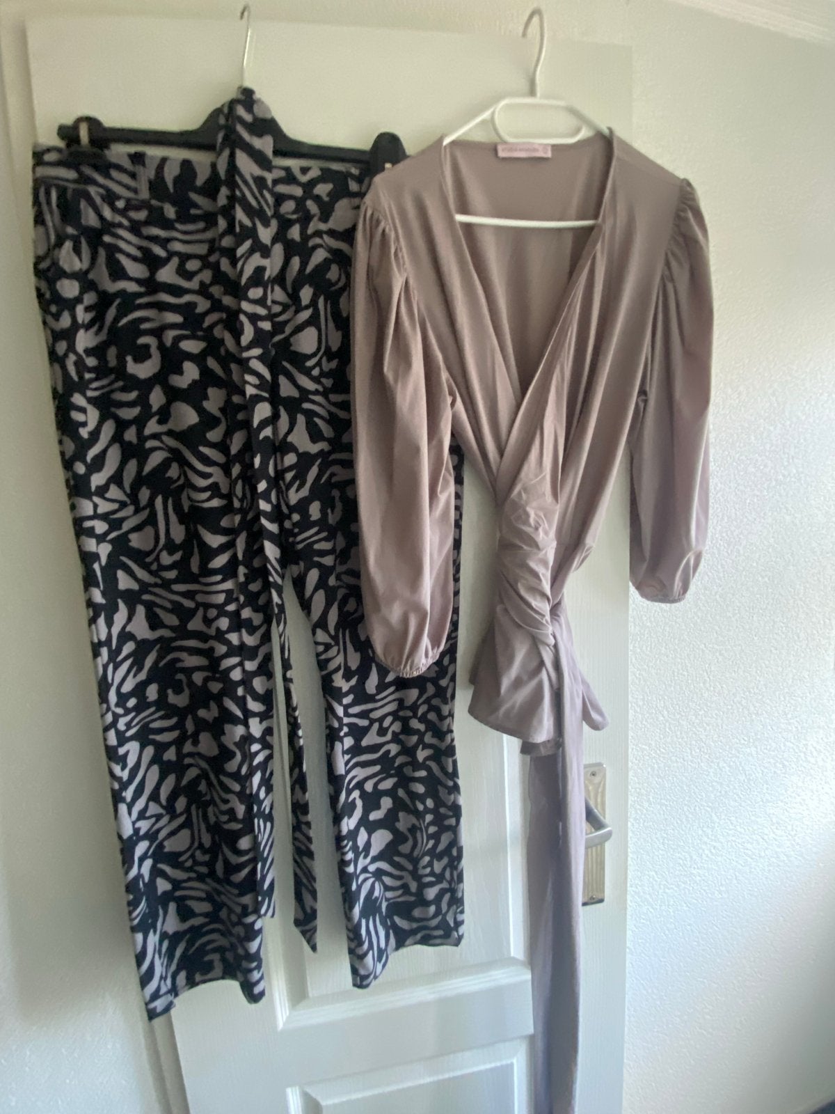 Mooi pak Studio Anneloes travelstof blouse overslag model, Ophalen of Verzenden, Zo goed als nieuw, Maat 42/44 (L), Meerkleurig