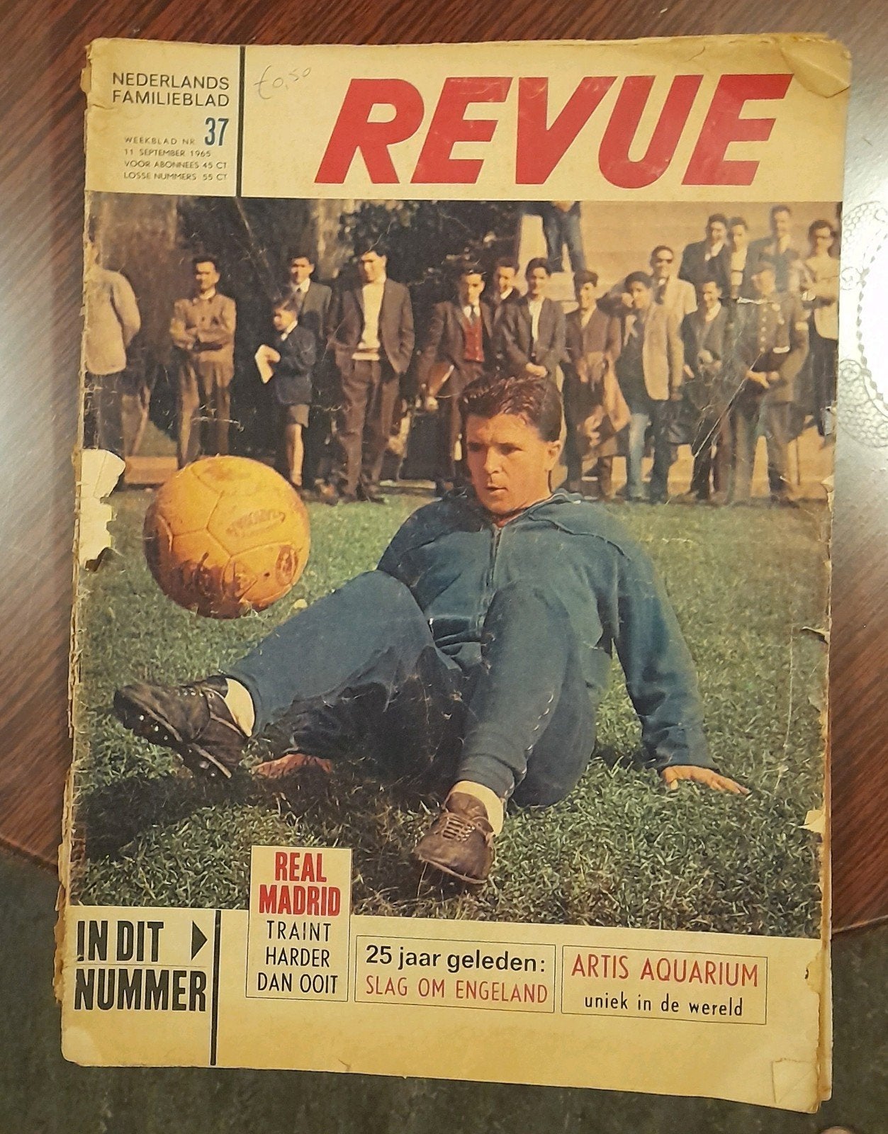 5 oude tijdschriften revue's uit 1965/1966., Ophalen of Verzenden, Gelezen