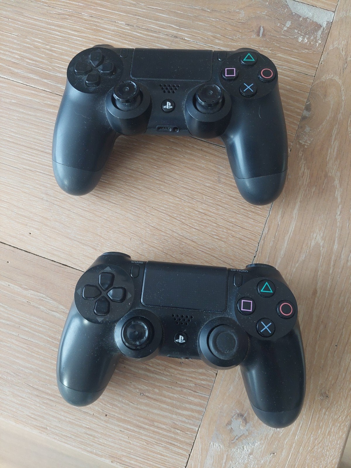 2 consoles PlayStation 4, Gebruikt, Ophalen of Verzenden, Controller, PlayStation 4