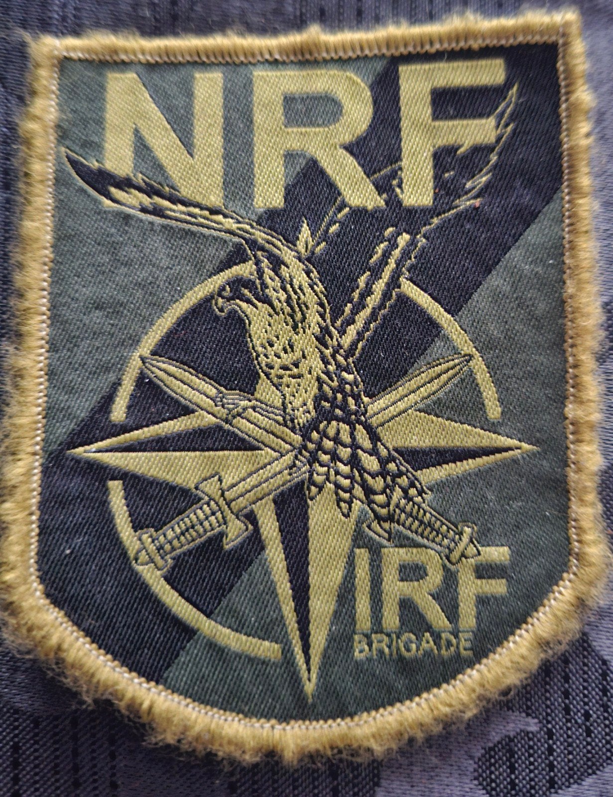 NRF-IRF patch luchtmobiele brigade, Verzenden, Luchtmacht, Nederland, Embleem of Badge