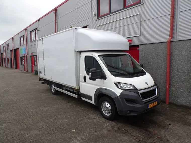 Peugeot Boxer Bakwagen Met Laadklep, 33 - 40 uur, Overige niveaus, Vanaf 10 jaar, Overige vormen