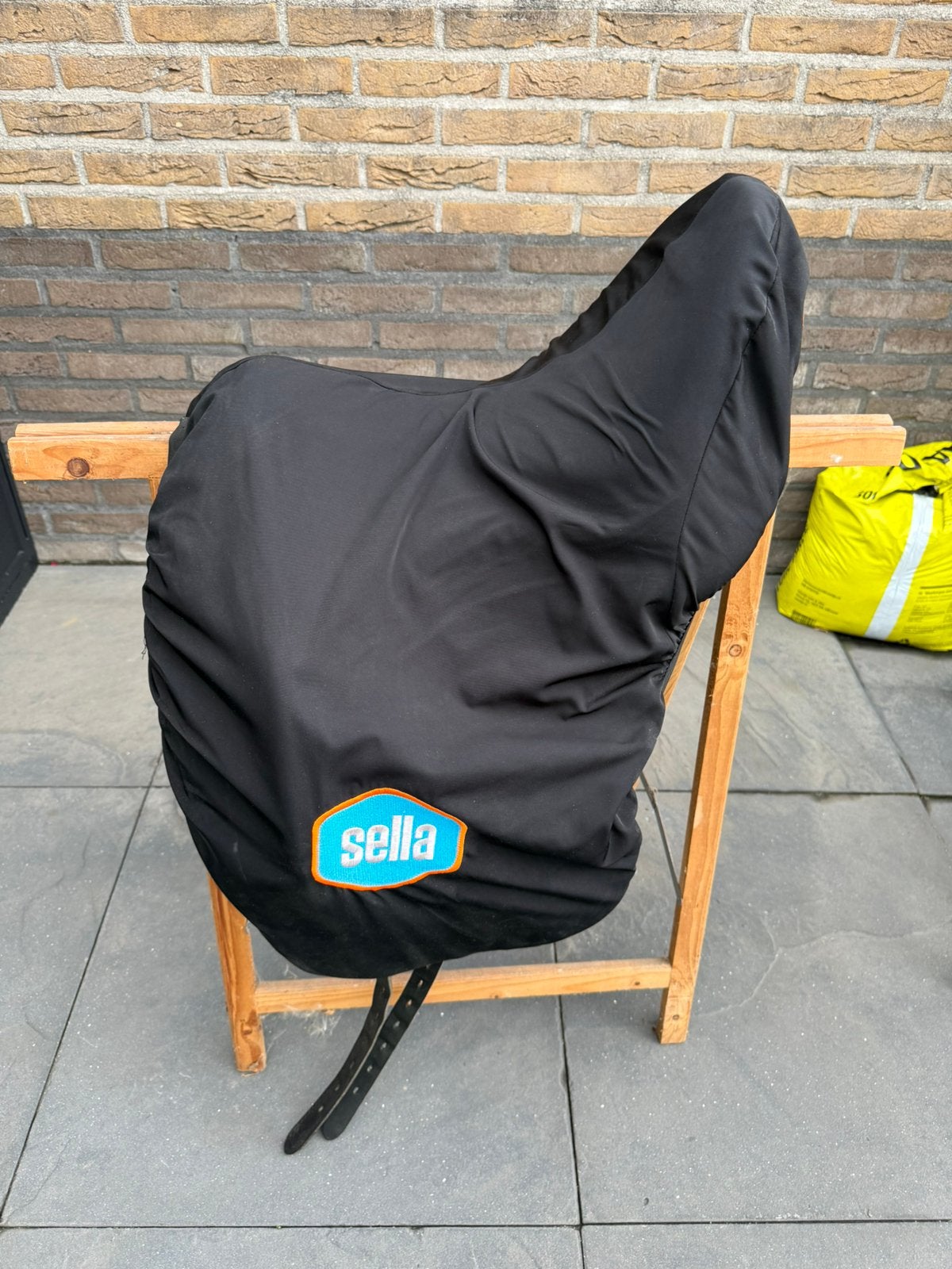Dressuurzadel Sella impara 17,5 inch, Ophalen, Gebruikt, Dressuur, Inclusief zadelhoes