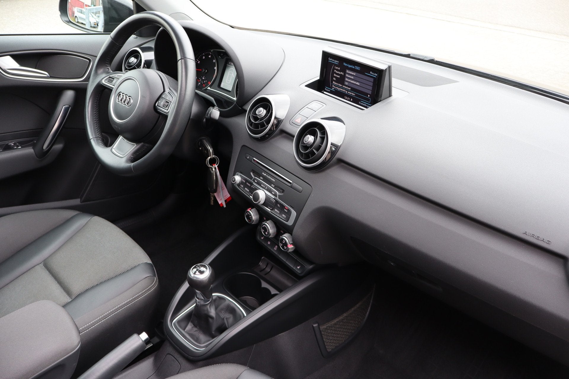 Audi A1 Sportback 1.0 TFSI S-Line Panoramadak! Stoelverwarmi, Auto's, Audi, Voorwielaandrijving, Euro 6, Start-stop-systeem, 4 stoelen