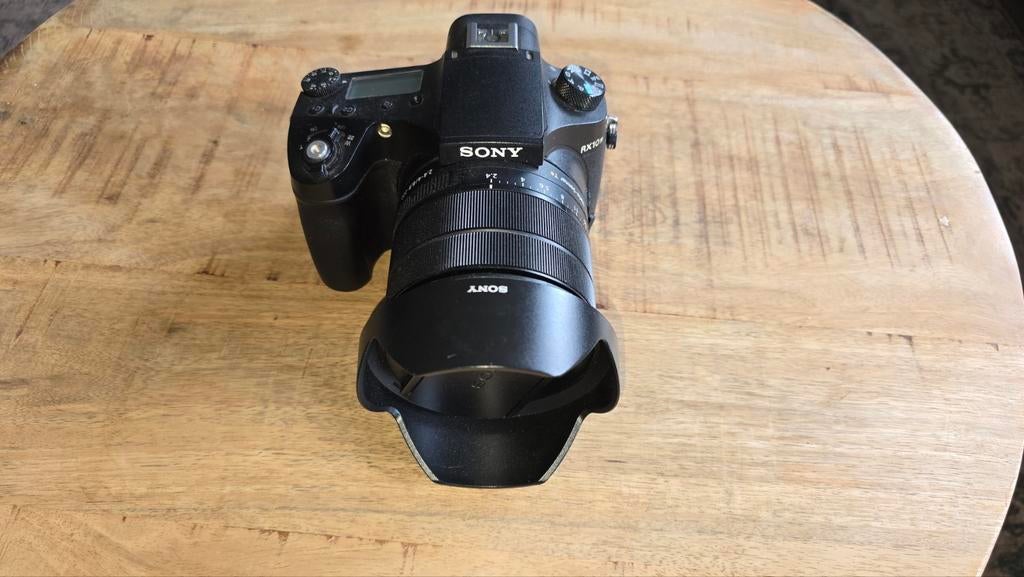Sony RX10 IV Bridgecamera - Zo goed als nieuw, Compact, Ophalen of Verzenden, Zo goed als nieuw, Sony