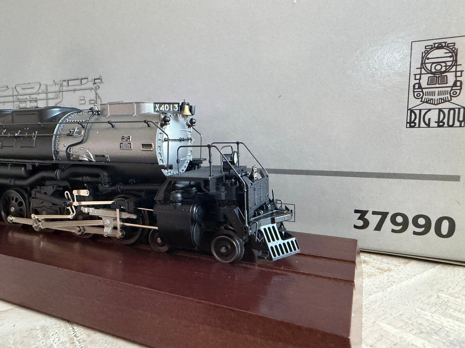 Märklin HO 37990 Zware goederentreinlocomotief “Big Boy”, Ophalen, Wisselstroom, Wagon, Zo goed als nieuw