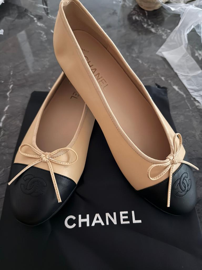 chanel ballarina, Kleding | Dames, Trouwkleding en Trouwaccessoires, Ophalen of Verzenden, Zo goed als nieuw, Zwart, Trouwjurk