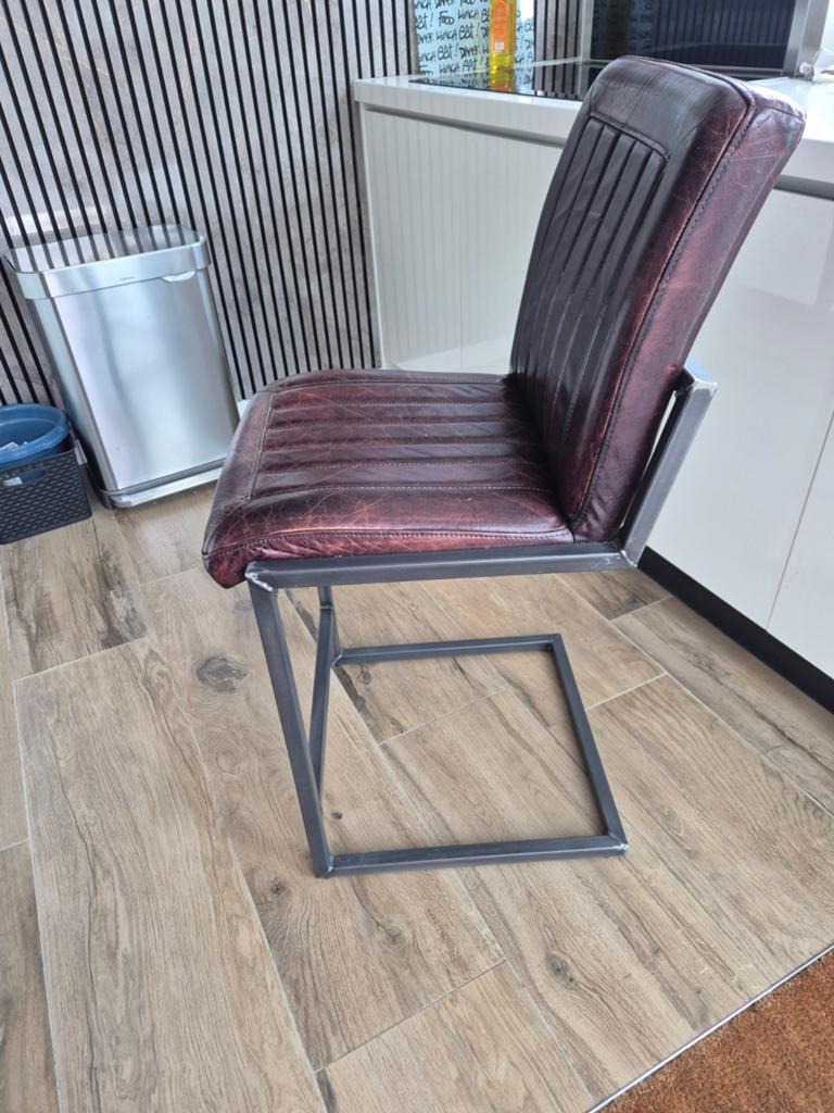 2 barkrukken, Gebruikt, Met voetsteun, 60 tot 90 cm, Ophalen of Verzenden
