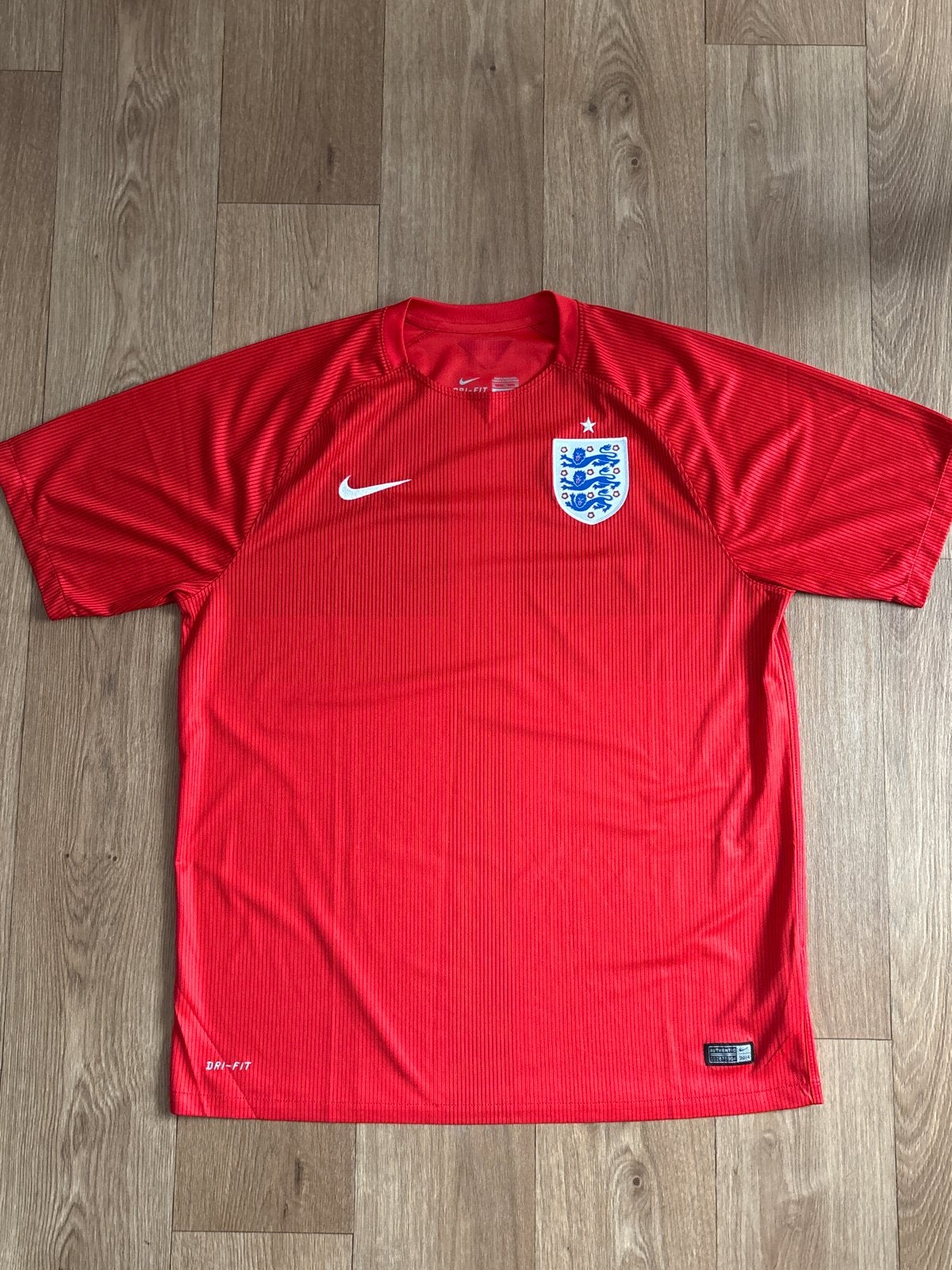 Nike Engeland Thuisshirt Rood Maat XL, Kleding | Heren, Maat 56/58 (XL), Ophalen of Verzenden, Zo goed als nieuw, Voetbal