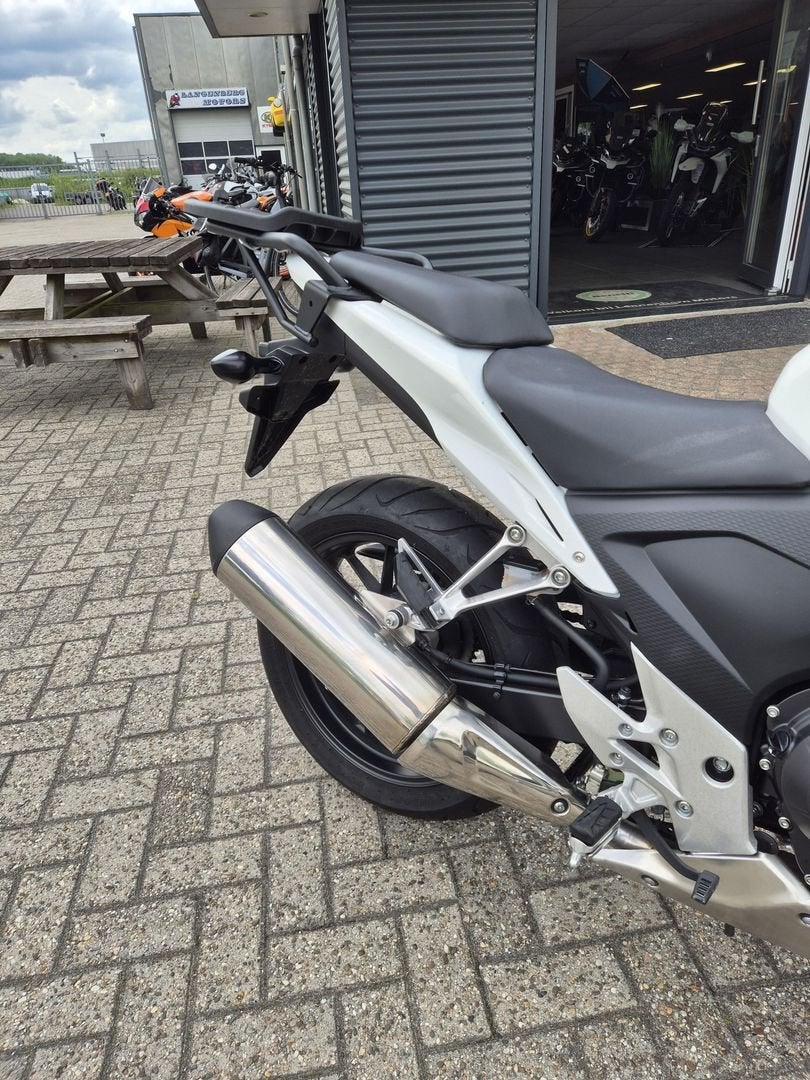 HONDA CB 500 F ABS (bj 2014) 1,350 km, Motoren, 2 cilinders, HONDA, Bedrijf, Onbekend