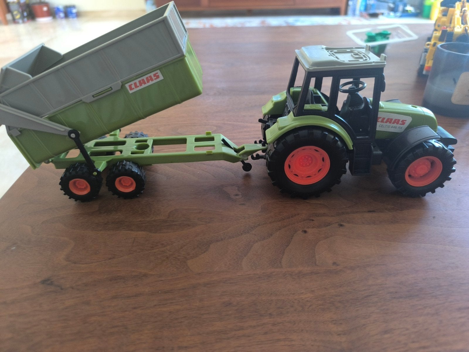 Claas Celtis Set Tractor met Kieper, Ophalen, Zo goed als nieuw