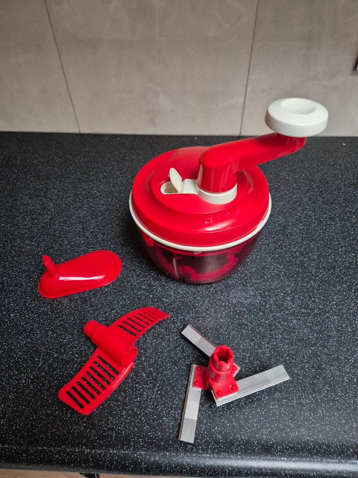 Tupperware SuperSonic Chopper quick chef  Compact Rood - Nie, Overige typen, Nieuw, Ophalen of Verzenden, Met deksel