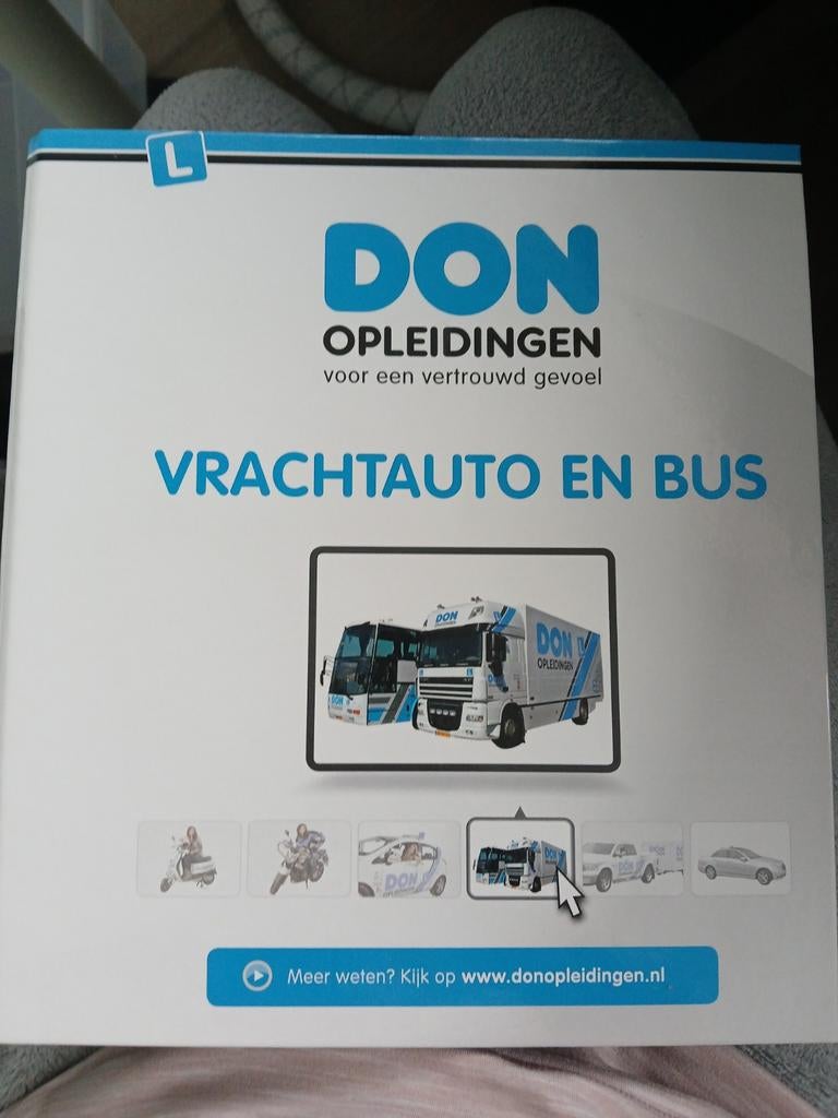 Vrachtauto en Bus Theorieboek - DON (2003), Boeken, Ophalen of Verzenden, Gelezen, DON Opleidingen, Bus