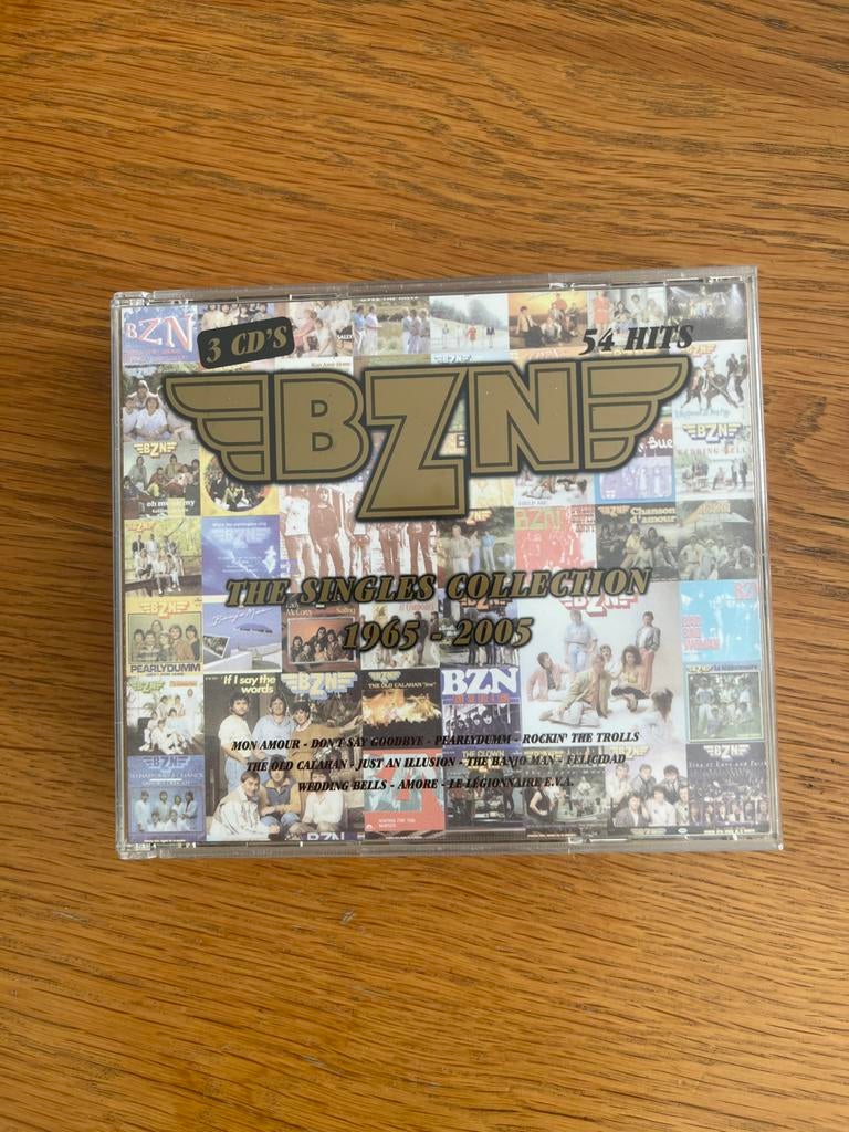 BZN - The Singles Collection 1965-2005 (3 CD's, 54 hits), Ophalen of Verzenden, Zo goed als nieuw