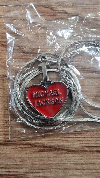 Michael Jackson rood hart en zilverkleurig ketting, Verzenden, Nieuw