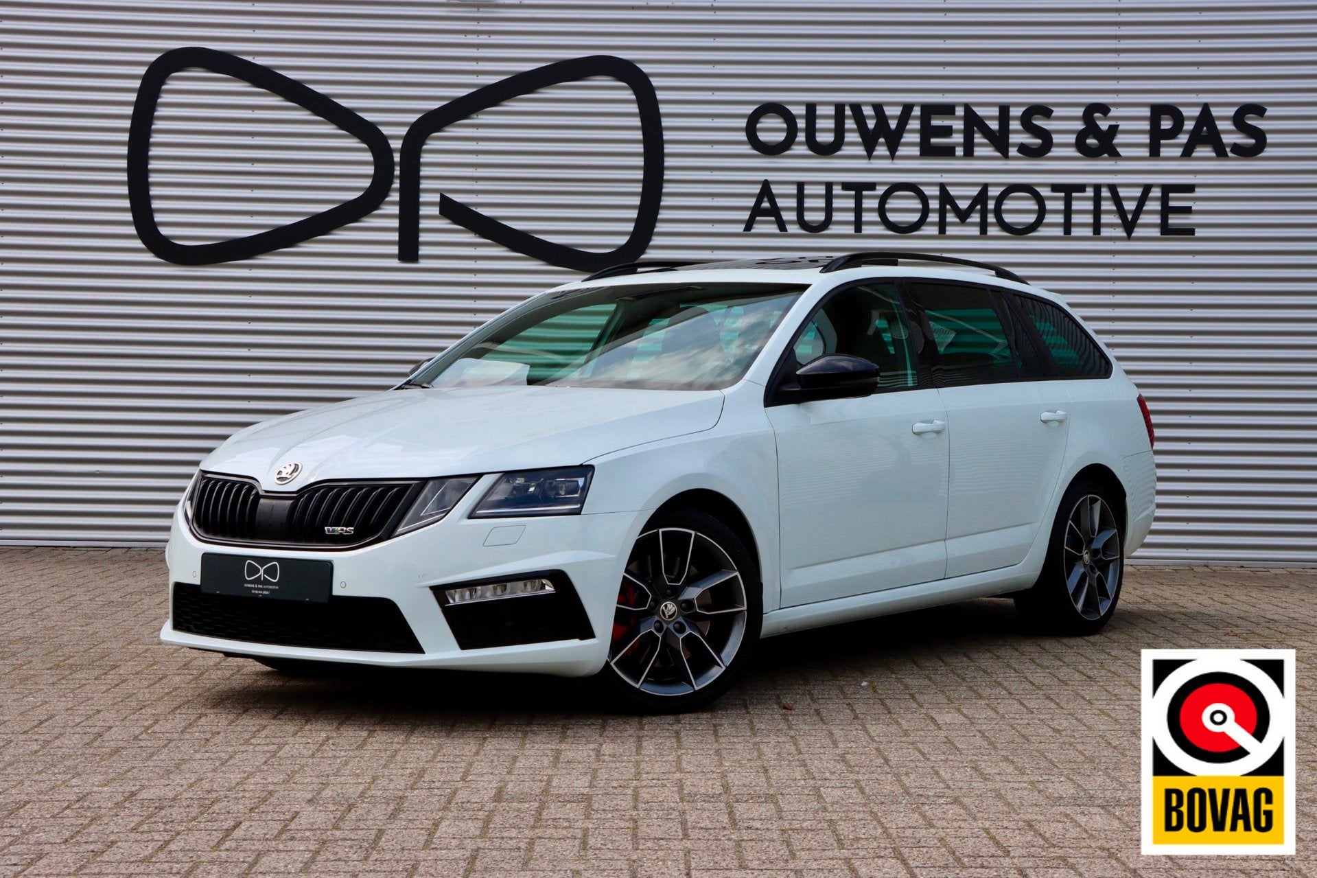 Skoda Octavia Combi 2.0 TSI RS | CANTON | PANORAMA | LED | C, Auto's, Dealer onderhouden, Gebruikt, Huisgarantie, 4 cilinders
